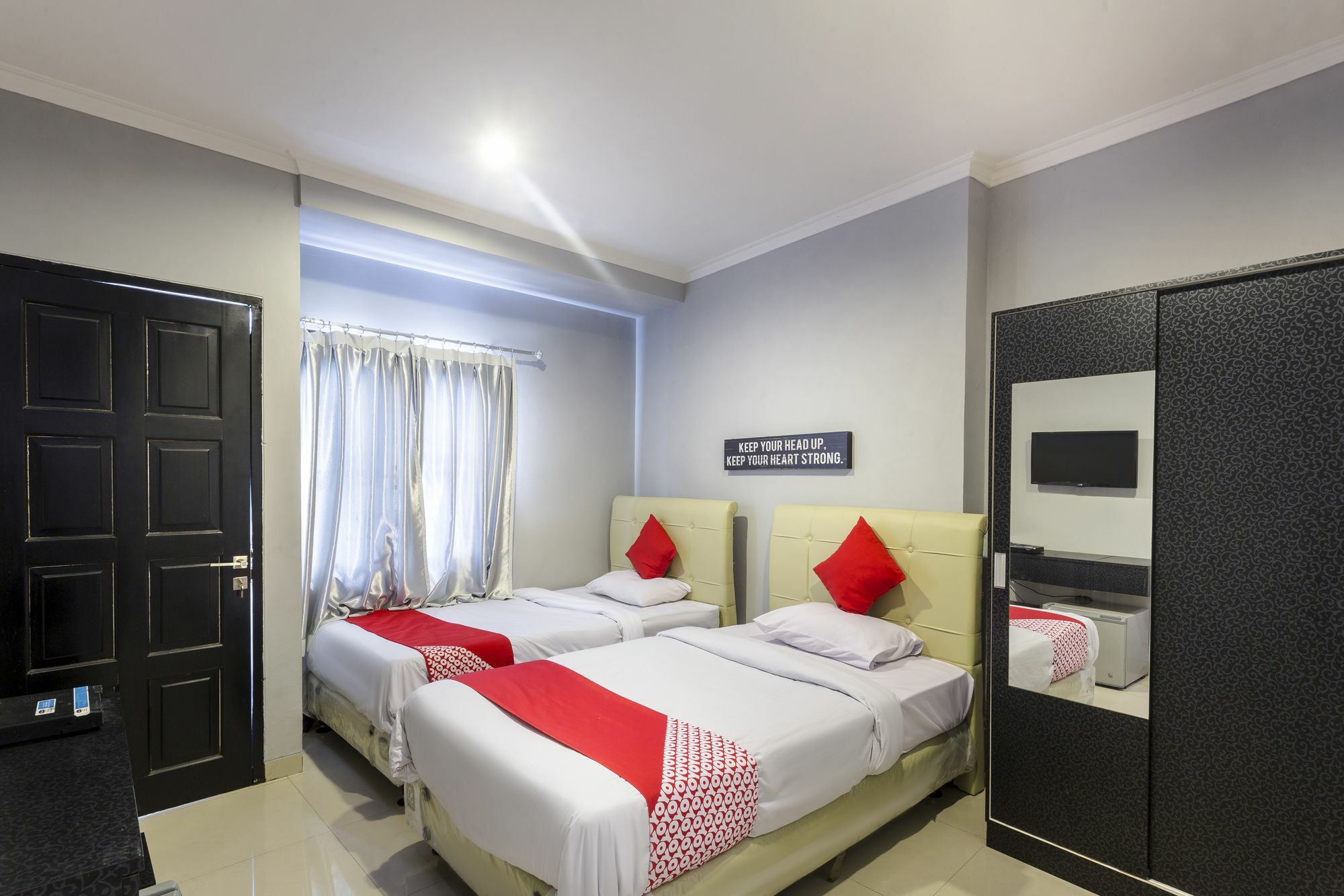Oyo 105 La Maison D Ilona Hotel